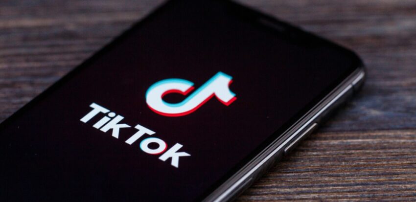 Why did the TikTok app get removed from the Google Play Store in recent days?